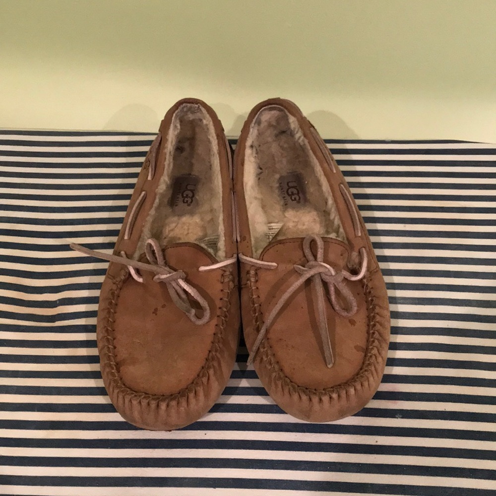 Ugh moccasins